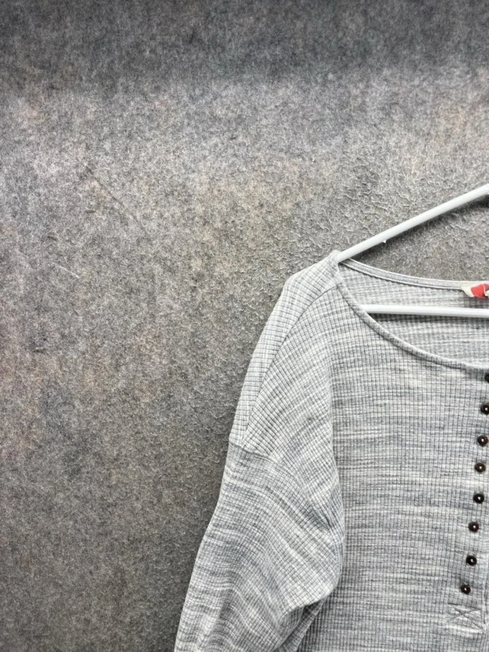 Free People Beach Shirt Women Medium Gray Cropped Henley Thermal Knit